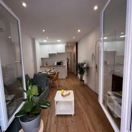 Apartamento Atocha/Reina Sofia Madrid Buitenkant foto